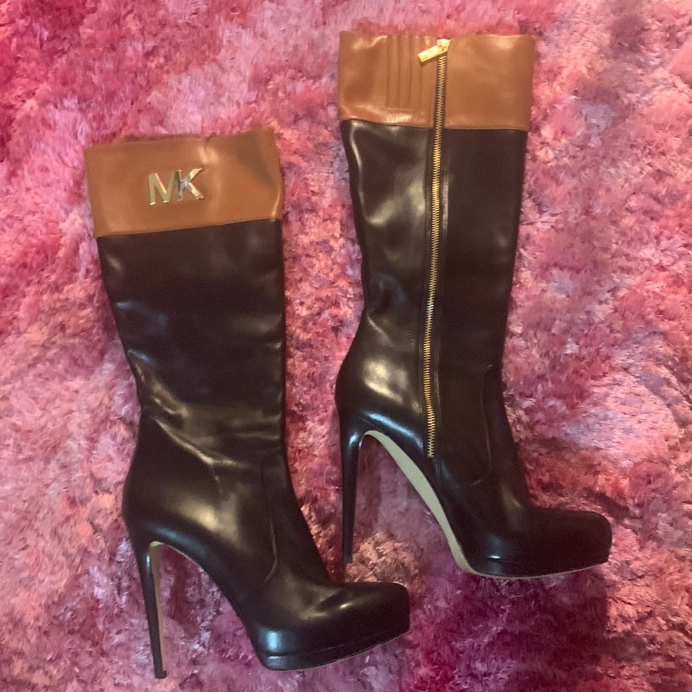 Micheal Kor Boots size 11